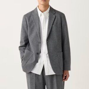 UNIQLO Gray Comfort 2B Jacket